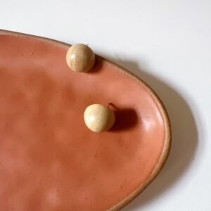 Meia bola mini de madeira clara